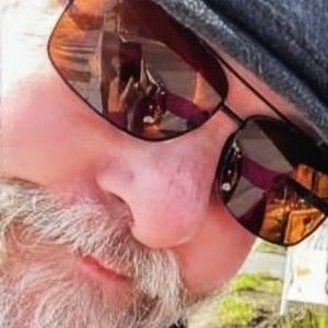 Meet your Posher, Edward